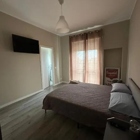 La Terrazza Sullo Stadio ヴェナリア・レアーレ